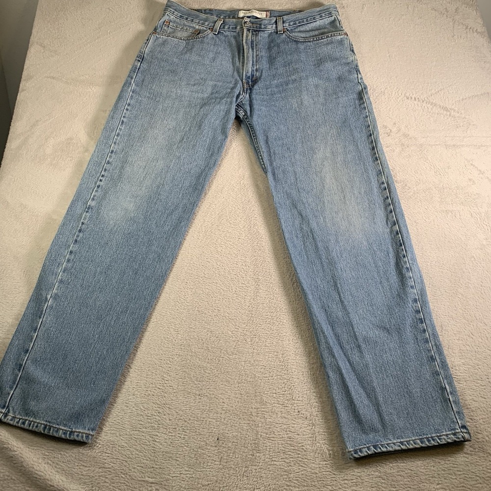 Vintage Levis 550 Jeans Mens 38x34 Blue Light Wash Mid Rise Tapered Y2K Cotton